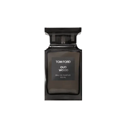 3 smaržu komplekts |Oud Wood Tom Ford Eau de Parfum – 100 ml  | The One for Men Dolce & Gabbana Eau de Parfum – 150 ml  | Invictus Rabanne Eau de Toilette – 200 ml